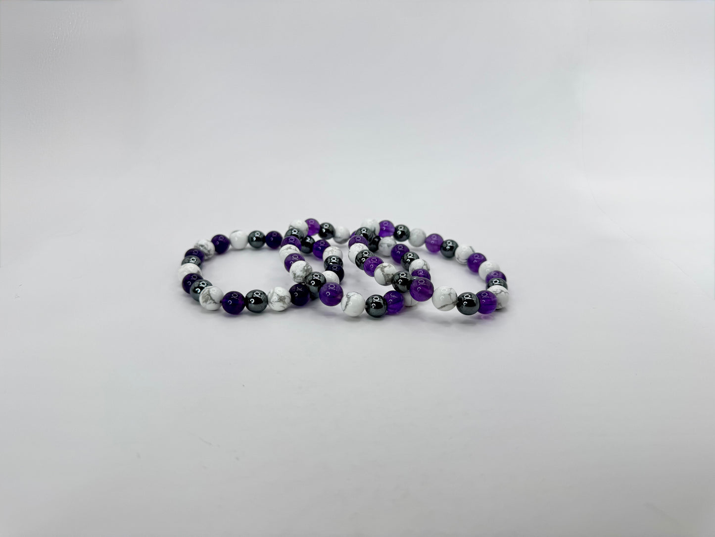 Amethyst & Howlite Crystal Bracelet – Calm & Spiritual Balance